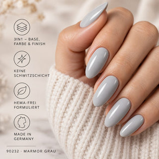 Glänzende graue Nägel zu hellem Strick mit Übersicht der Produkteigenschaften – Rockstar Nails Gellack 90232 Marmor Grau.