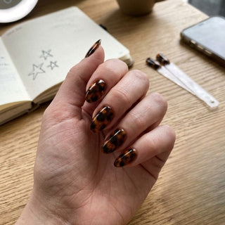 Transferfolie Tierprint – Wildes Leopard Nail Design