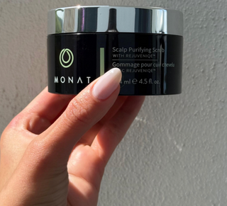 🫧 Reinigungspeeling für die Kopfhaut – Frische, die du fühlen kannst